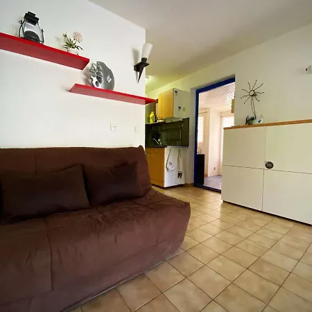 Maison Pmr Avec Terrasse, Clim Et Parking A 900m De La - 4 Couchages - Fr-1-229-872 Holiday home *